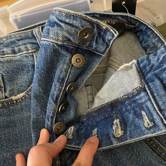 Torrid Jeans with Multiple Button Closure and Distressed Ankle - Picture 6 of 6